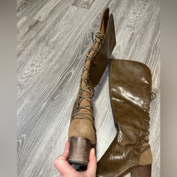 Wanted Women’s Thigh High Boots - Picture 4 of 9